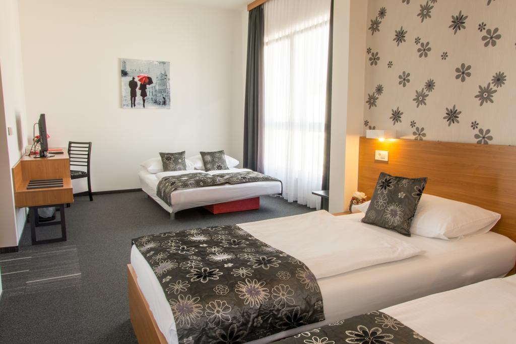 Hotel Delminivm Zagreb Eksteriør billede